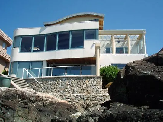 Bermuda On The Rocks Vila Esquimalt